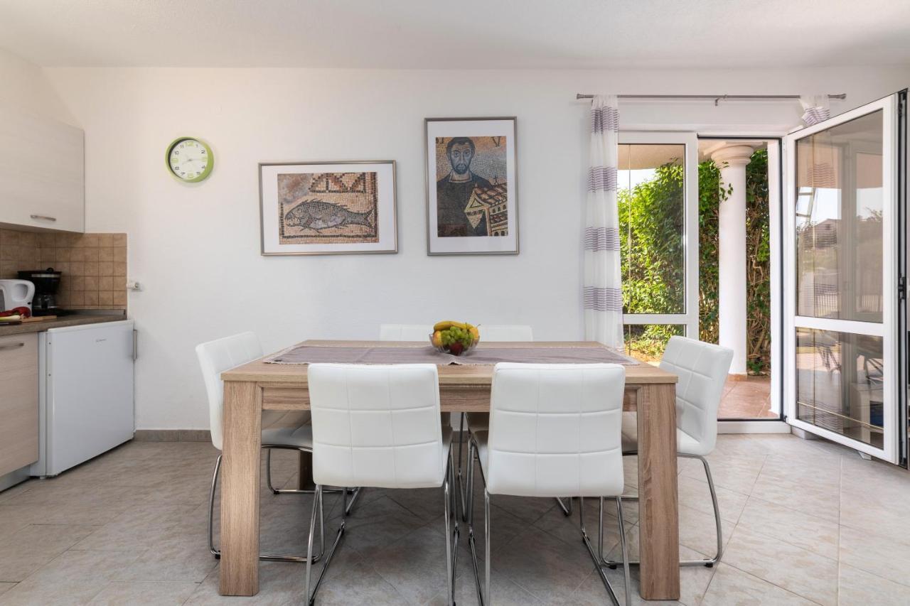 Apartments Oliva بوريتش المظهر الخارجي الصورة