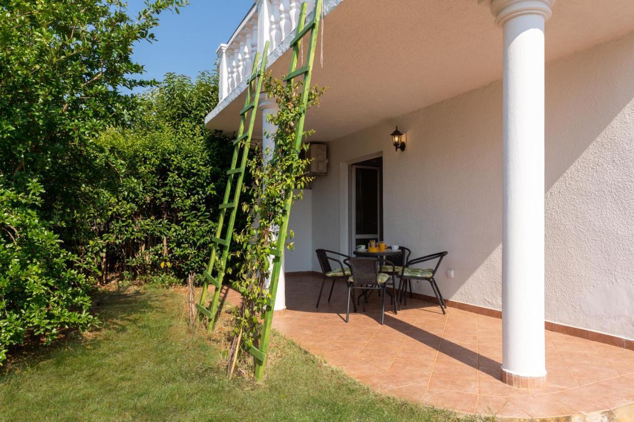 Apartments Oliva بوريتش المظهر الخارجي الصورة